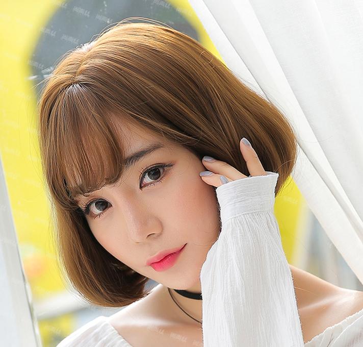 近年最潮的大脸妹儿发型,大脸妹烫什么发型好看