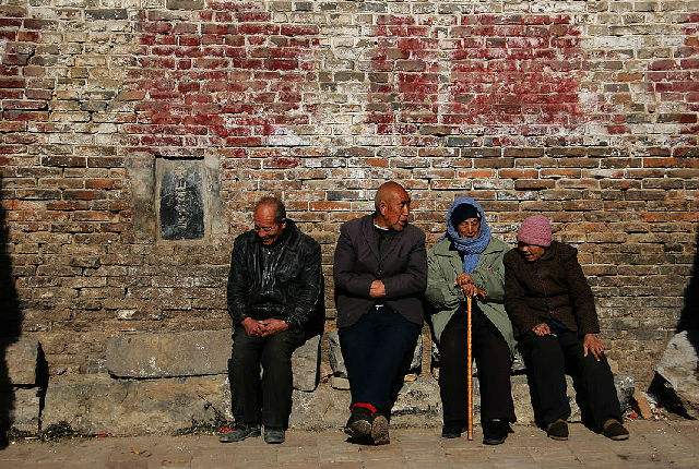 家蛇为什么不能打民间故事,为什么不能打家蛇有科学道理吗