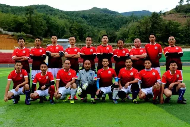 足球凝聚民族团结,足球构建核心力量