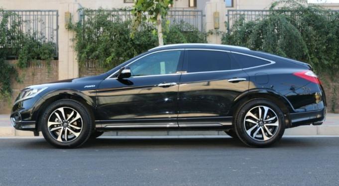 昂科威plus2023丐版款落地价,昂科威2020款1.5t豪华版氛围灯