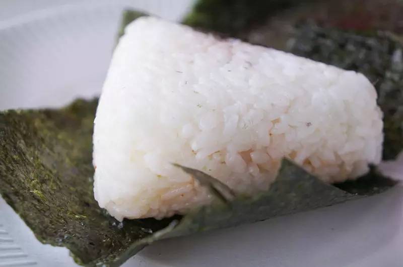 好吃的便利店饭团,便利店最值得吃的饭团