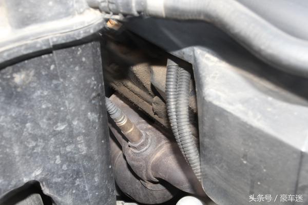 花小钱买豪车的真实感受,花钱买豪车值不值得