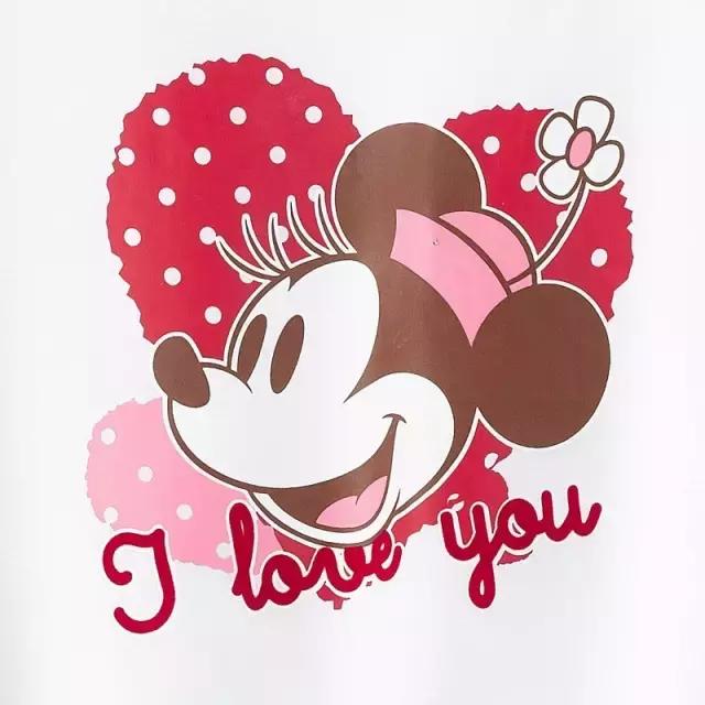 喜欢蝴蝶结的男孩,小男孩穿裙子戴蝴蝶结