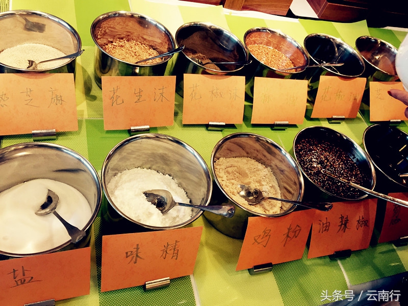 味蕾探店,玉溪国庆米线节