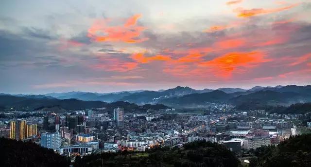 贵州各个县产值排名,贵州各县区生产总值