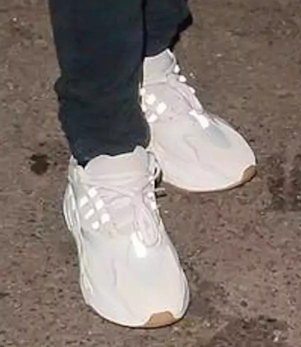 yeezy最后一款鞋,这双鞋又惊艳了谁的岁月