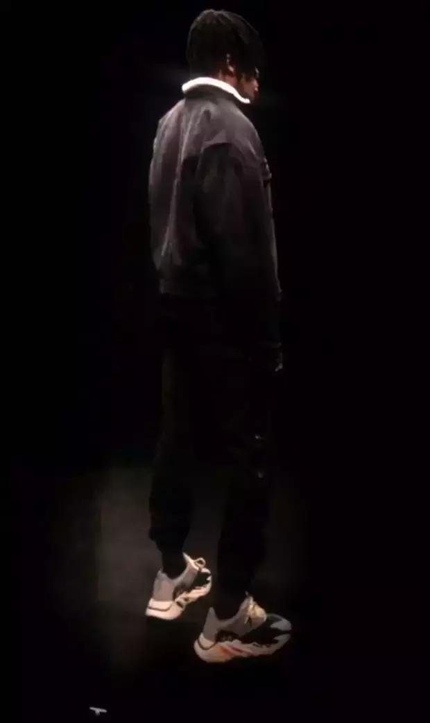 yeezy最后一款鞋,这双鞋又惊艳了谁的岁月