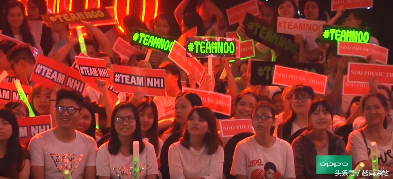 中国人在越南好声音唱歌震撼全场,越南好声音四位导师