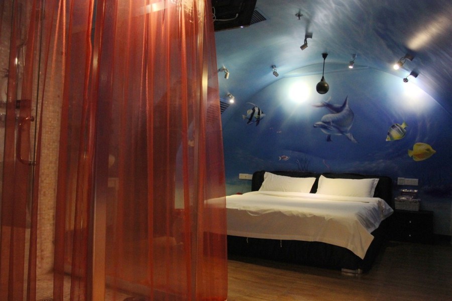 各国情侣酒店对比,外国酒店vs中国酒店