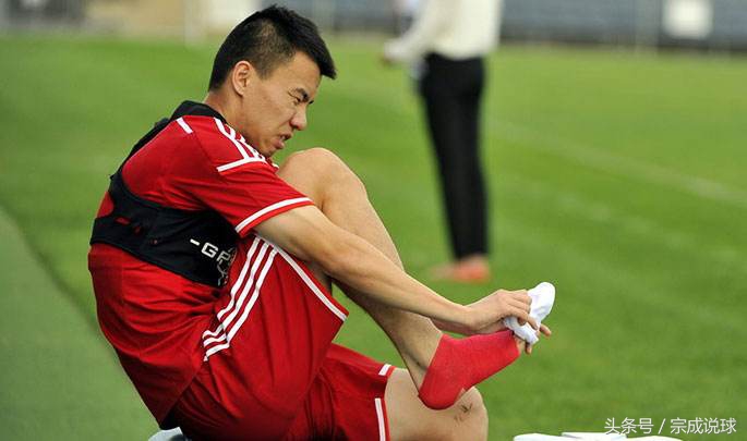 国足1比5泰国惨案记录片大揭秘,央视点评国足1比5惨败泰国