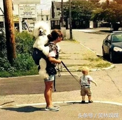 今日笑了么：男子踩哭熟睡中的孩子，居然还那么理直气壮！