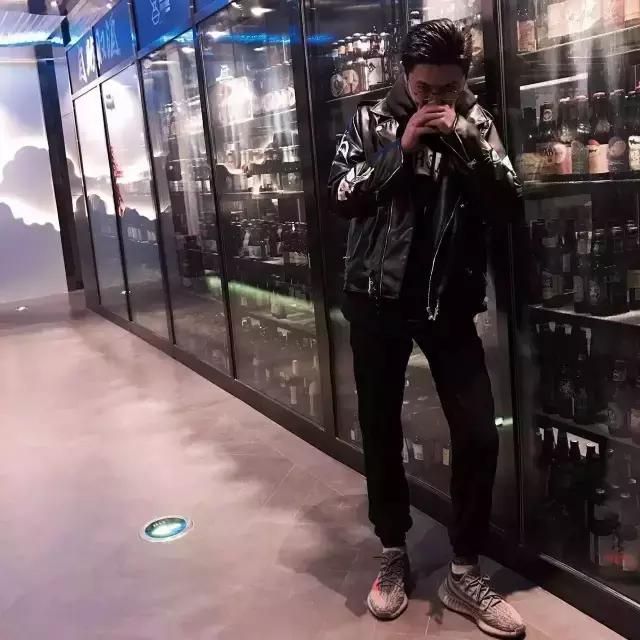 听说你以前挺土的，我也是