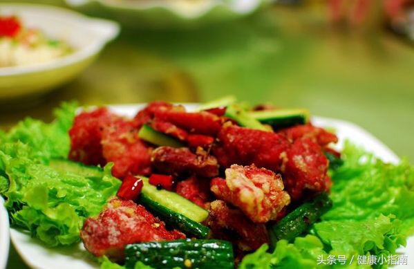 多吃辣椒有什么好处 (辣味食物在身体怎么样的时候能吃)