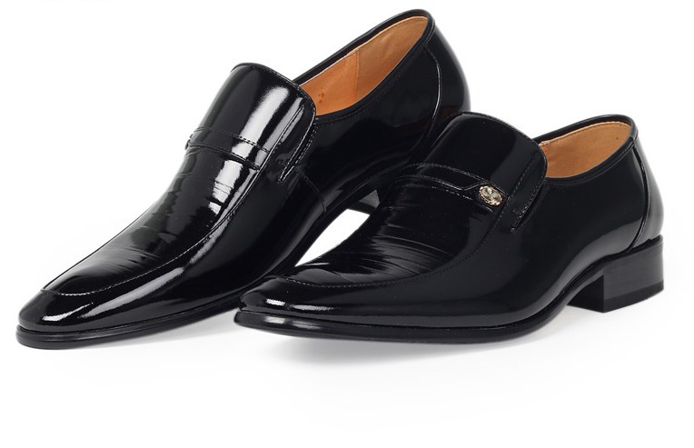 新皮鞋如何不磨脚,教你让皮鞋焕然一新