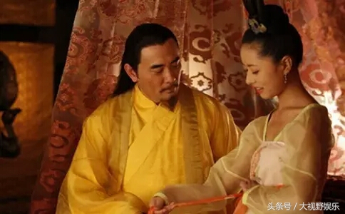 嫔妃一般在宫里干什么,嫔妃跟宫女都在干嘛