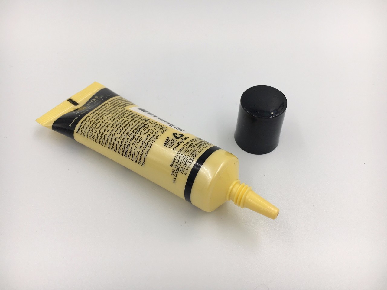 这个成都女孩说：不化眼妆的姑娘，活该你丑