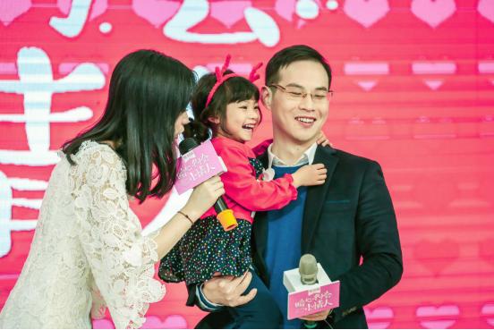 笛莎联合十大童装品牌，夏克立助阵，暖心情人节完美收官