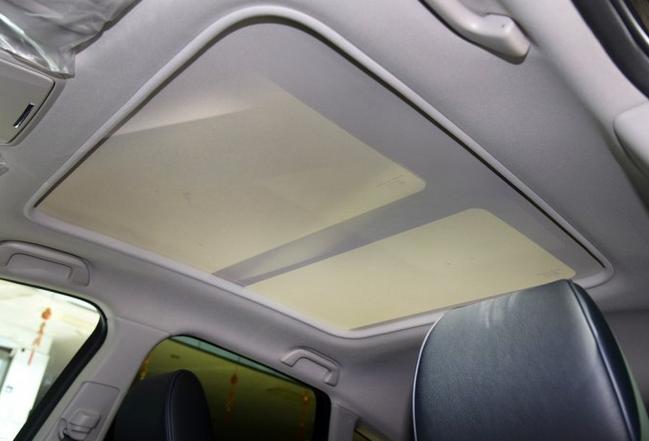 昂科威plus2023丐版款落地价,昂科威2020款1.5t豪华版氛围灯