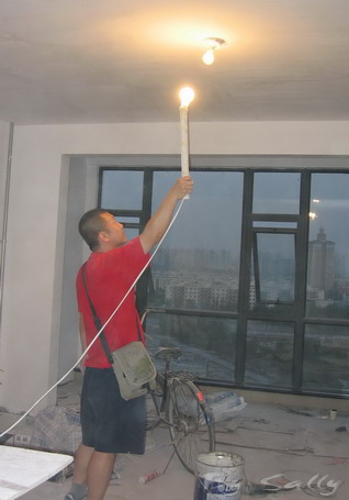 装修日志拼图,装修墙面腻子需要铲除吗