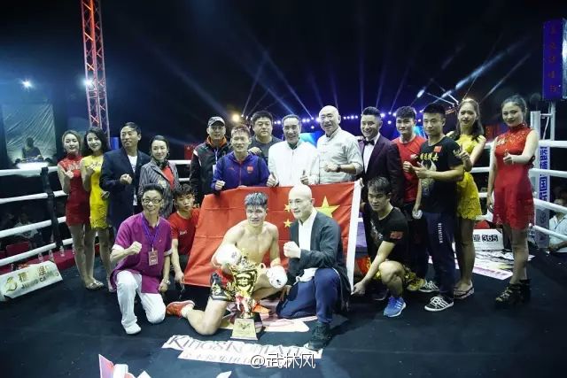 一龙展示金钟罩铁布衫被ko,一龙ko一龙完整版