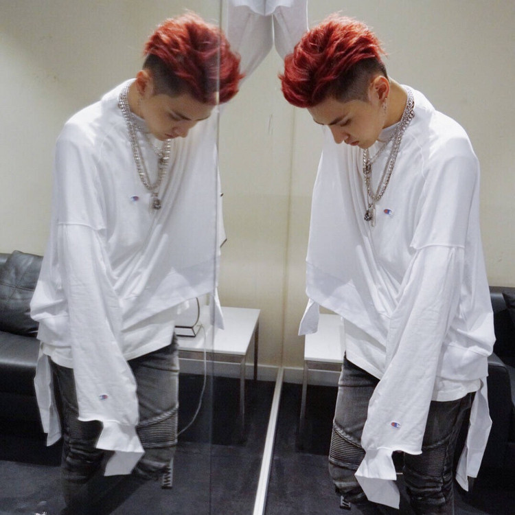 明星都在抢衣服,明星都在抢的卫衣