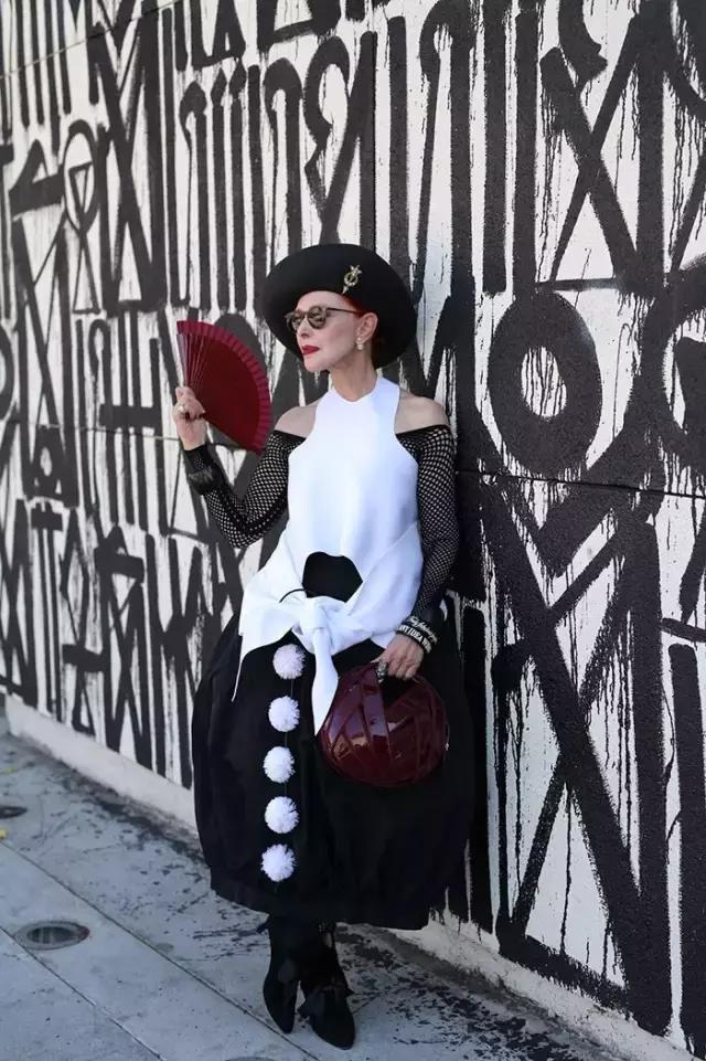 待我银发飘飘也要优雅到老图片,就算银发飘飘也要潇洒到老