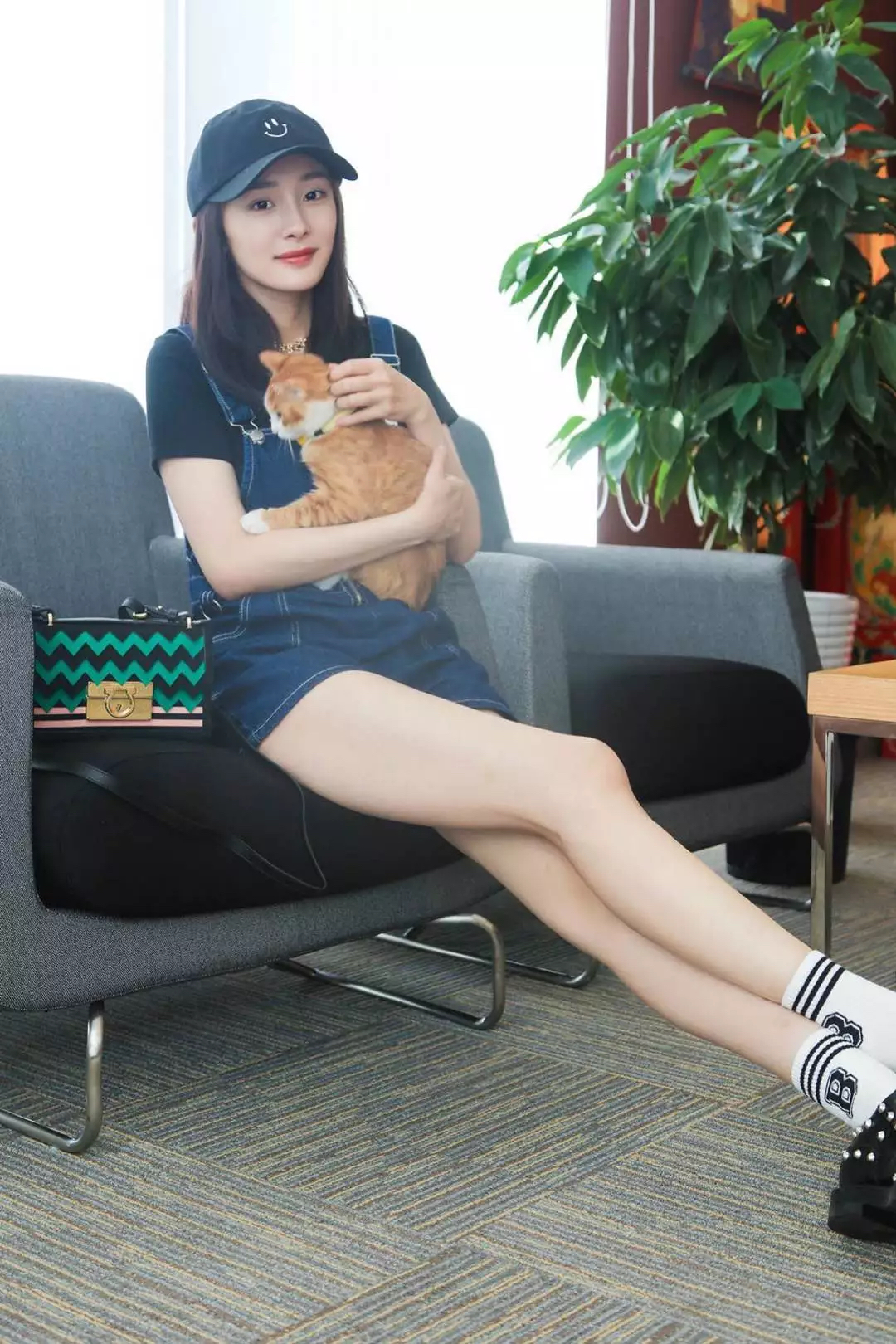 杨幂杨幂，越发的喜欢你了，尤其是看完这衣品