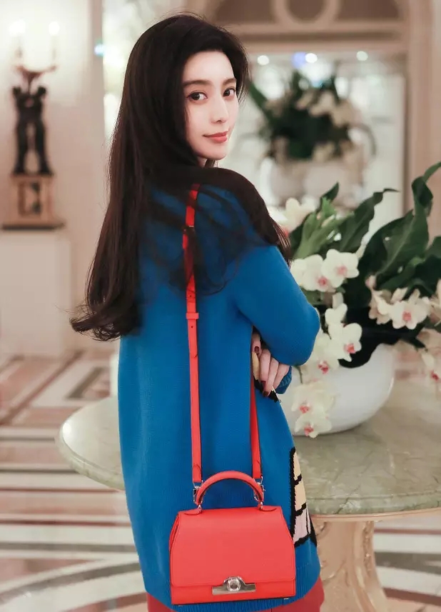 秋天高端大气上档次的包包,适合春夏的大牌包包