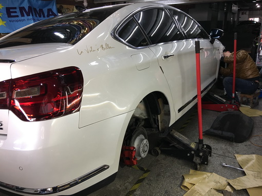 雪铁龙c5轮胎换什么好,胎噪的克星