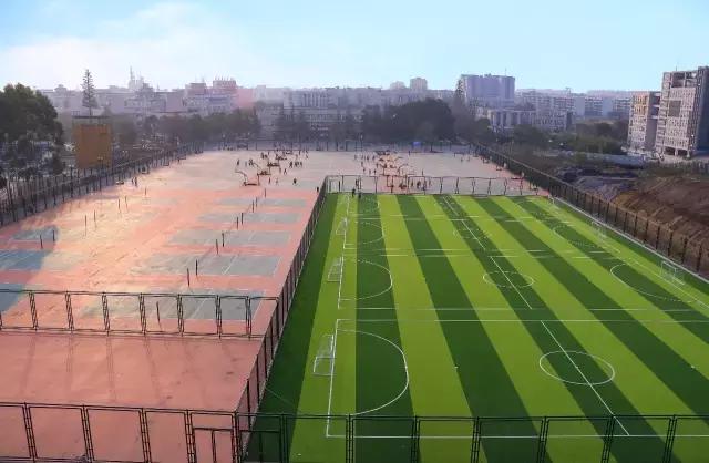 宝宝回到寝室,回老家宝宝说被吓到了