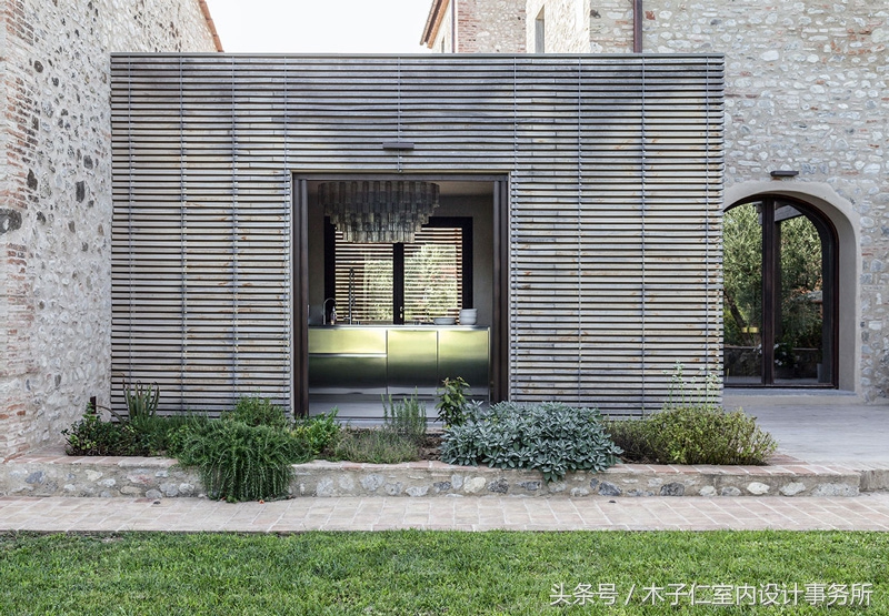 地板缩缝的原因,怎么防止木地板缩缝