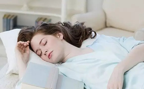 妈妈生产完后背疼是什么原因,妈妈生产完身体会有哪些变化