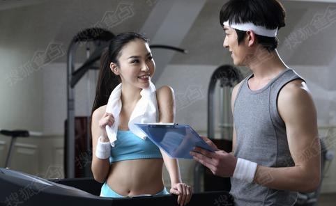 运动前如果饿了，该怎么办？