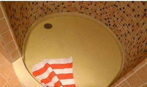 20年老师傅砖砌淋浴房，传业主群都火了，大家纷纷上门看！