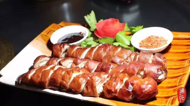 既然爱情抓不住，就让我痛痛快快地当个肥肠爱好者吧