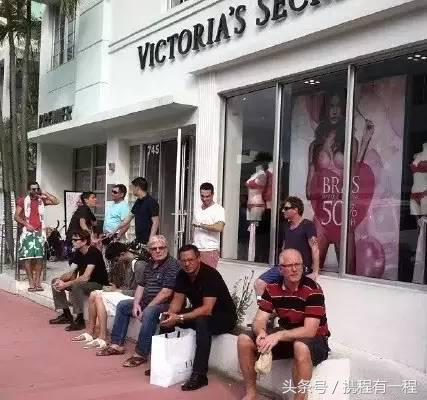 上海维密旗舰店开业 (维密成都旗舰店开业)