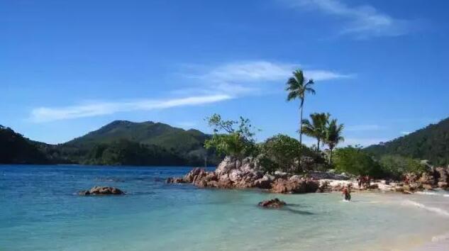 机票大跳水的城市,机票大跳水能不能要求退差价