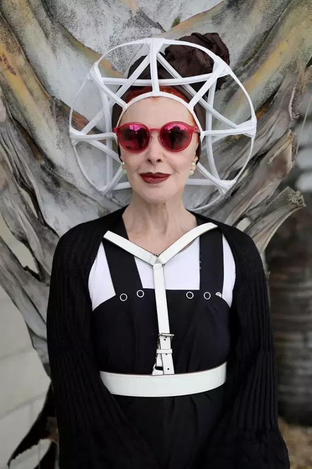 待我银发飘飘也要优雅到老图片,就算银发飘飘也要潇洒到老