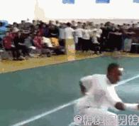 袜子破个洞怎么补救视频,袜子破了个洞怎么办