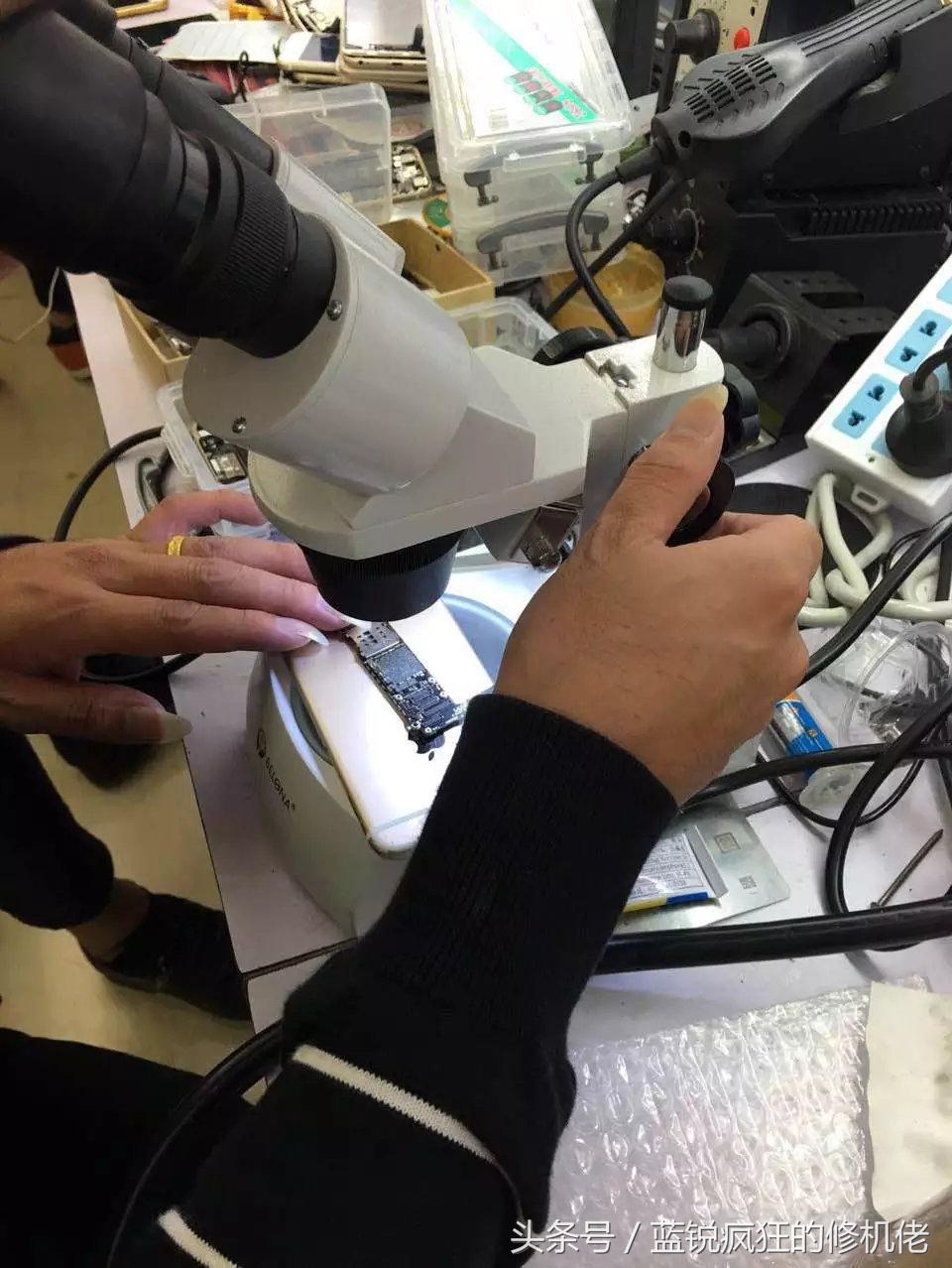 苹果手机突然死机开机没反应,苹果手机死机屏幕按不动