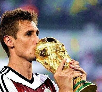 球星励志故事,足坛励志的小故事