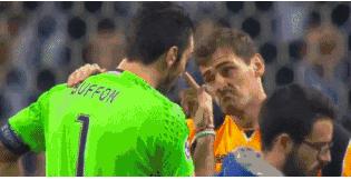 门将布冯感人时刻,看哭了的足球视频