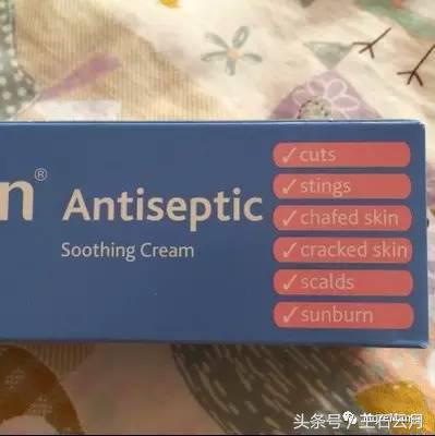 婴儿日常护理的屁屁霜,宝宝屁屁日常护理