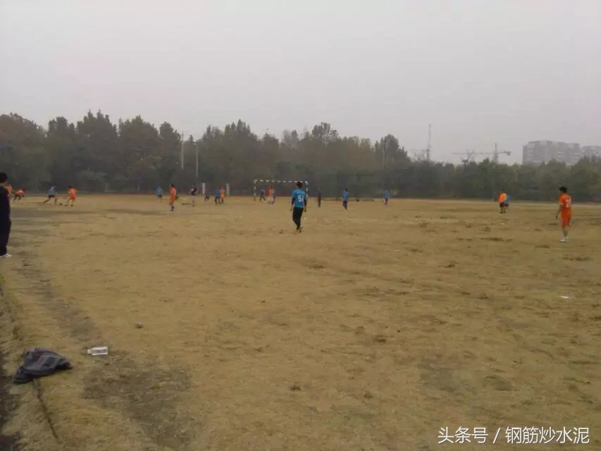 累觉不爱，我的足球