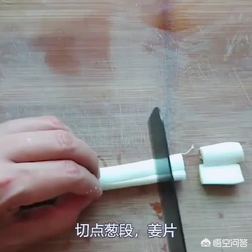 为什么买大骨要十几元一斤，现在很多自助大骨才29一位随便吃？