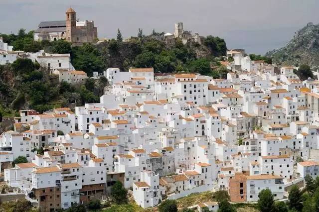 第一次去欧洲应该去哪,第一次去欧洲到底该怎么选择路线