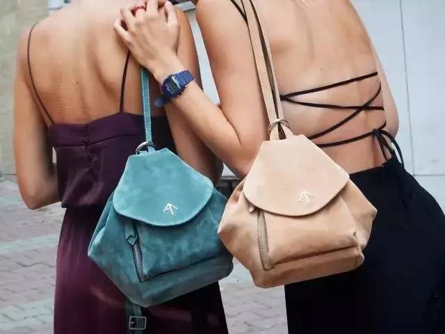 实用又百搭的双肩包,超好看又能装的双肩包旅行