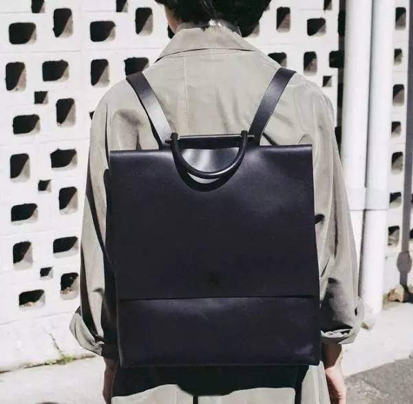 实用又百搭的双肩包,超好看又能装的双肩包旅行
