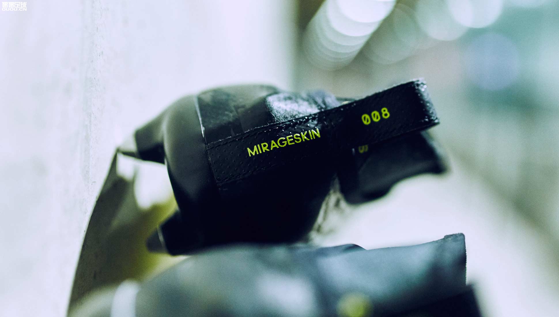 adidasglitch系列,阿迪达斯glitch皮靴