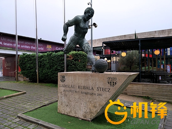 巴萨球迷冲击诺坎普,巴萨球迷得知诺坎普奇迹